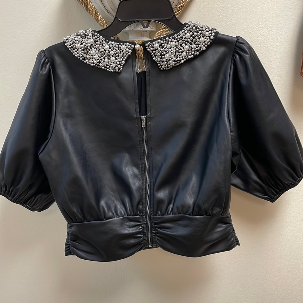 New Women’s Maeve Faux Leather Puff-Sleeve Blouse By Anthropologie!!🔥🔥🔥 - Picture 11 of 16